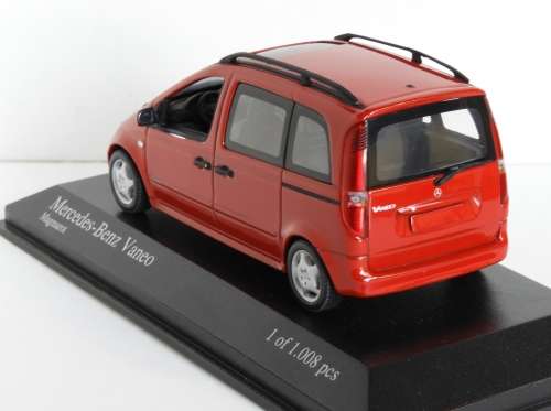 Mercedes-Benz Vaneo (2002) 1:43 Minichamps LE