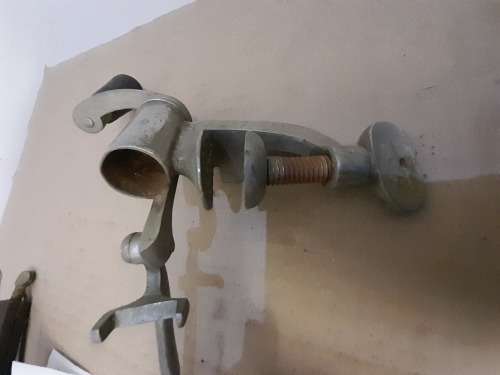 VINTAGE C & JW HAWKSLEY SHOTGUN SHELL RELOADER & A BRASS RECAPPER (missing top handle)