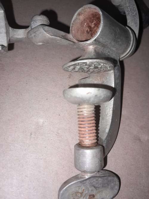 VINTAGE C & JW HAWKSLEY SHOTGUN SHELL RELOADER & A BRASS RECAPPER (missing top handle)