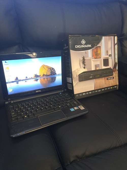 Massive combo digimark brand new dvd player.2amps and laptop all for one bid