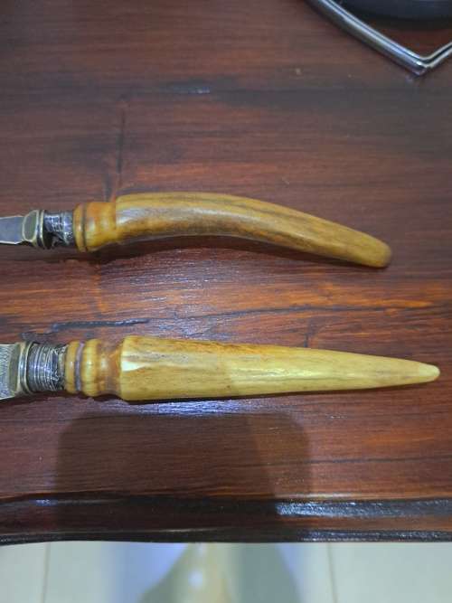 Antique english fish servers extremly old what a beautifull piece