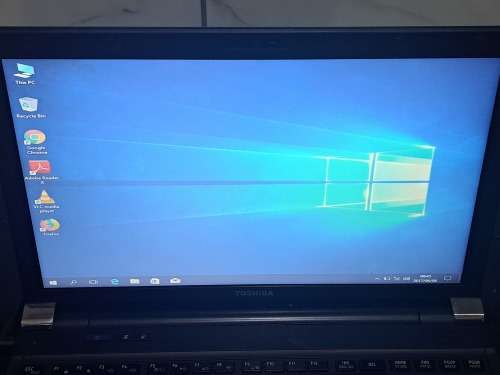 Toshiba icore 7 2.8 ghz radeon graphics laptop