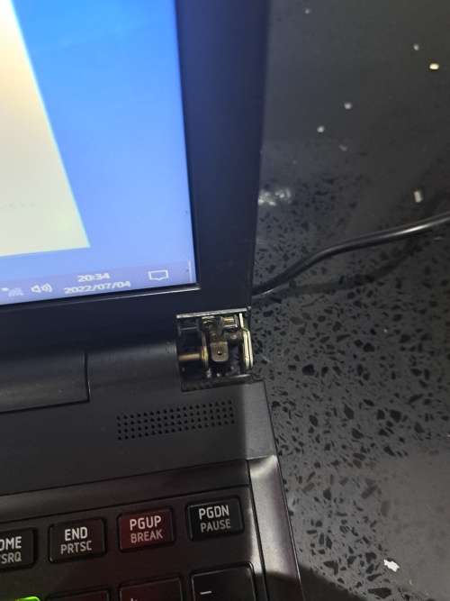 Toshiba icore 7 2.8 ghz laptop