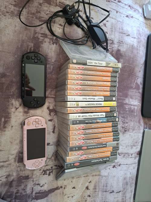 2x PSP,CHARGER AND 22 GAMES ALL FOR ONE BID