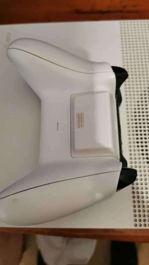 Xbox One S with controller