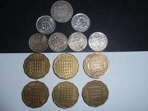 THIRTEEN COINS OF GREAT BRITAIN FROM VICTORIA TO ELIZABETH II