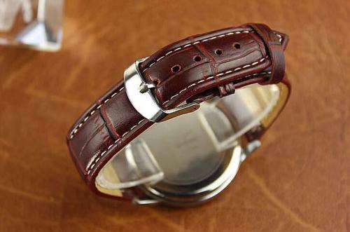 Yazole Date Analog Quartz Watch