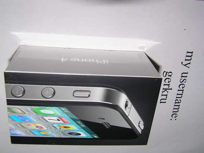 Apple iPhone 4 16GB - BRAND NEW+SEALED / FACTORY UNLOCKED / STOCK IN HAND