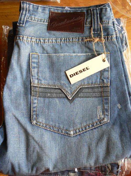 Diesel Zatiny (Industry) Jeans 30 (Brand New with Tags)