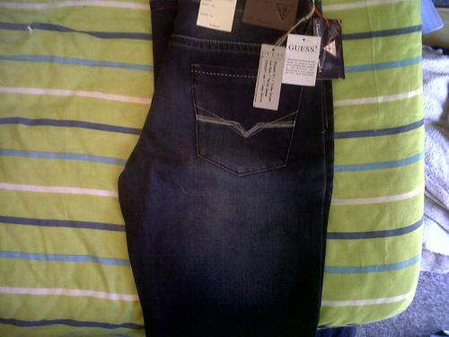 **LATE ENTRY** - GUESS - DESMOND - RELAXED FIT - Jeans W34XL32 - MEN