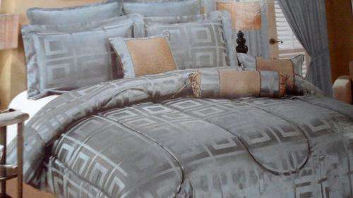 KING Size Luxurious 17 Piece Comforter Set - Silver