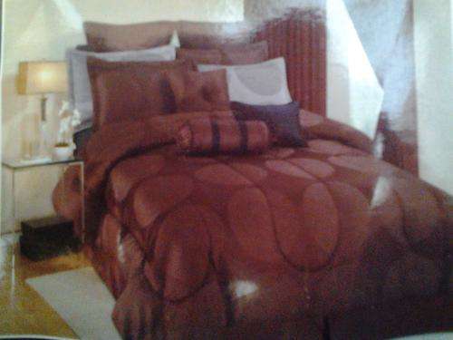 NEW! KING Size Luxurious 17 Piece Comforter Set - Brown