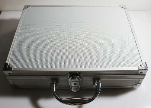 Golf Putting set in aluminium case new/unused