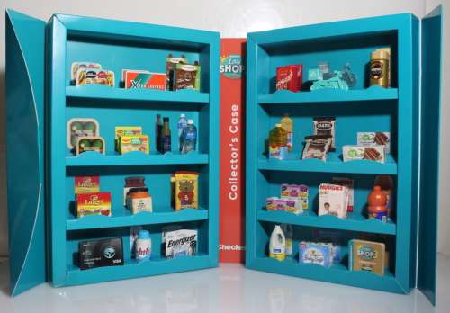 Checkers Little Shop 3 Collector`s Case COMPLETE including all cards