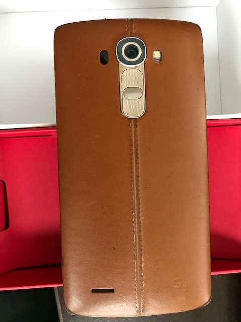 LG G4 - H815P with 32GB MicroSD