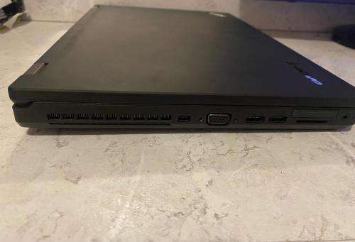 LENOVO THINKPAD T540P - CORE i5-4300M 2,6 GHZ 8 GB RAM 500 GB HDD WINDOWS 10 PRO