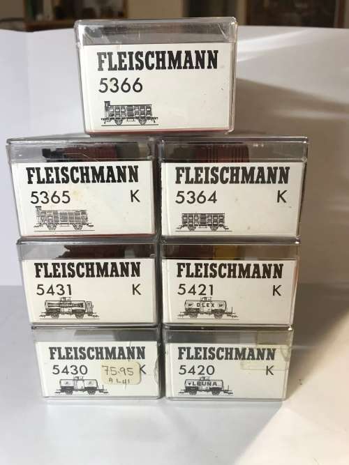 Fleischmann set of 7 wagons 5366/5365/5364/5431/5421/5430/5420