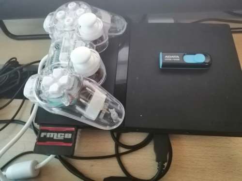 Playstation 2+64GB usb