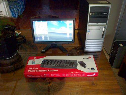 HP 7600 - Intel P4 3.HZ, 2GB Ram, 160GB Hard Drive