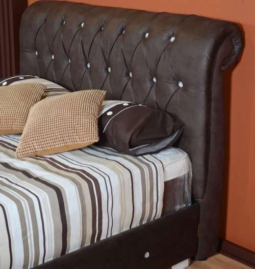 High class Sleigh bed