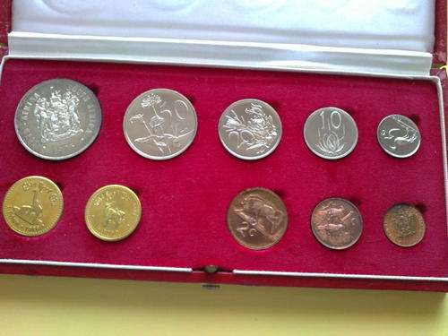 1975  Proof Set ( No Gold )