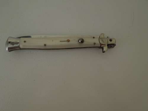 FLICK KNIFE ( JAGUAR )