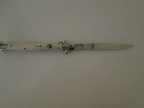 FLICK KNIFE ( JAGUAR )