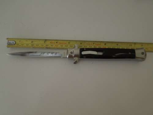 STILETTO KNIFE ( Out the front Blade )