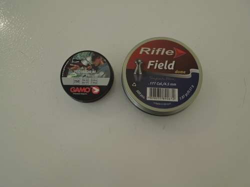 CROSSMAN 10 SHOT REVOLVER ( CO2 gas fired )