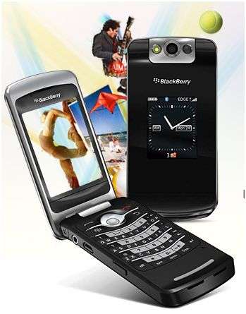 Flip Blackberry 8220 **LATEST PEARL** Unlocked + Boxed