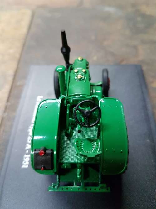 Tractors And The World Of Farming - Issue (98) - Le Percgeron Type 25A - 1951