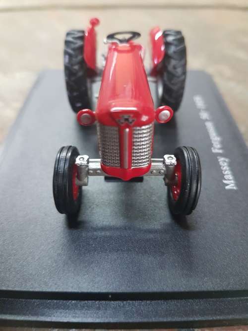 Tractors And The World Of Farming - Issue (137)_Massey Ferguson 50 - 1959