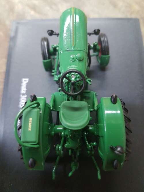Tractors And The World Of Farming - Issue (110) - Deutz D3005 - 1967