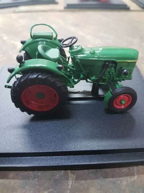 Tractors And The World Of Farming - Issue (110) - Deutz D3005 - 1967