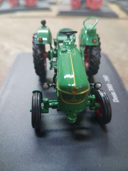 Tractors And The World Of Farming - Issue (110) - Deutz D3005 - 1967