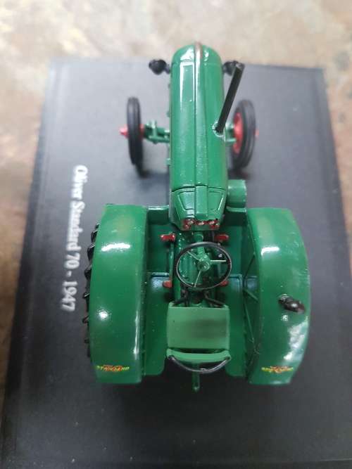 Tractors And The World Of Farming - Issue (105) - Oliver Standard 70 - 1947