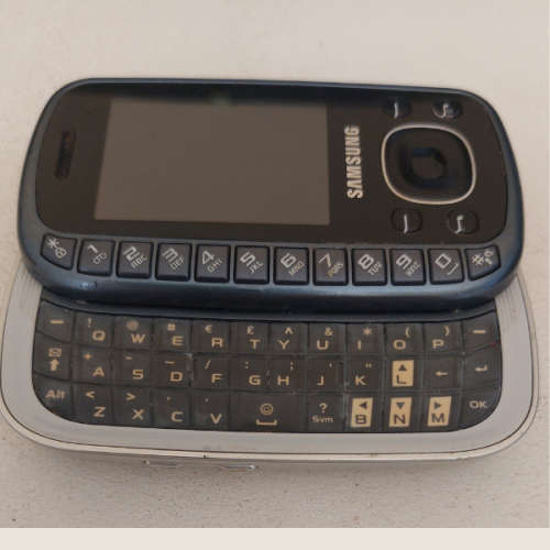 Old Samsung cellphones