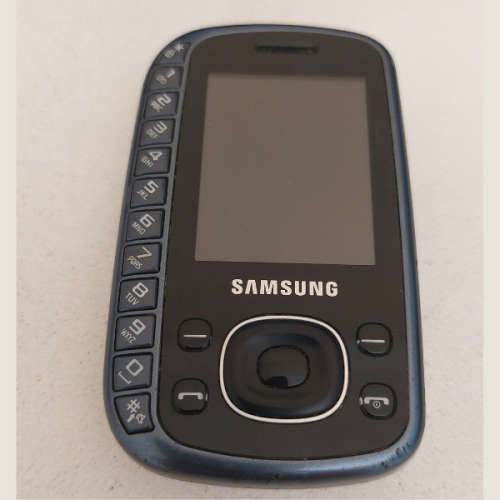 Old Samsung cellphones