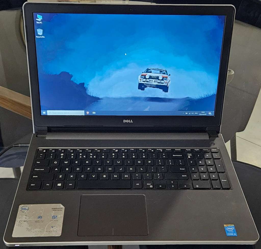 Dell Inspiron 5558 i5
