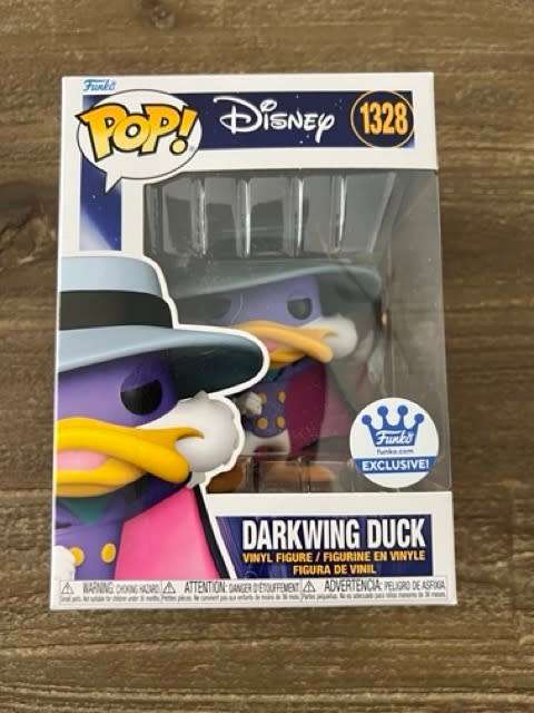 DARKWING DUCK!! DISNEY!!FUNKO POP!! FUNKO EXCLUSIVE!!