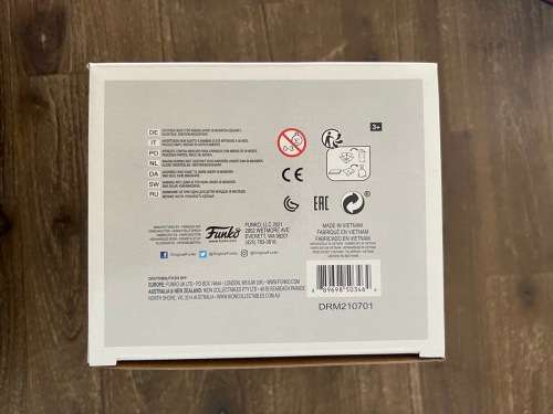 MINI NEZUKO IN BOX!!DEMON SLAYER!! FUNKO POP!! DELUXE!! BOX LUNCH EXCLUSIVE