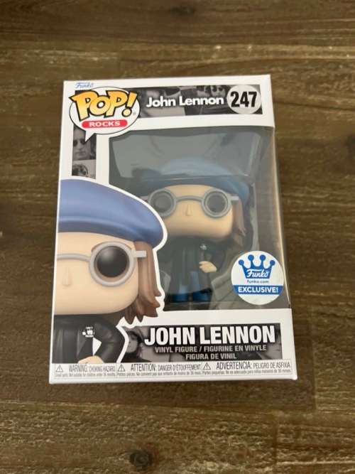 JOHN LENNON!! FUNKO POP!! FUNKO EXCLUSIVE!!