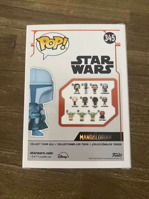 THE MANDALORIAN!!STAR WARS!!FUNKO POP!! EE EXCLUSIVE!! GITD
