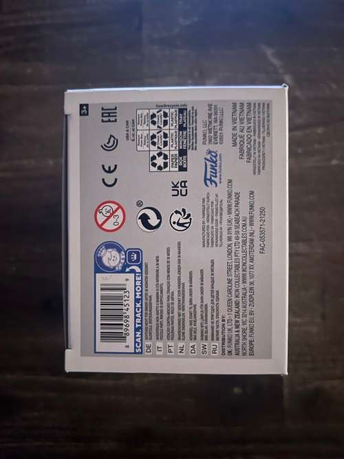 HULA STITCH!!LILO&STITCH!!FUNKO POP!! HOT TOPIC EXCLUSIVE!!