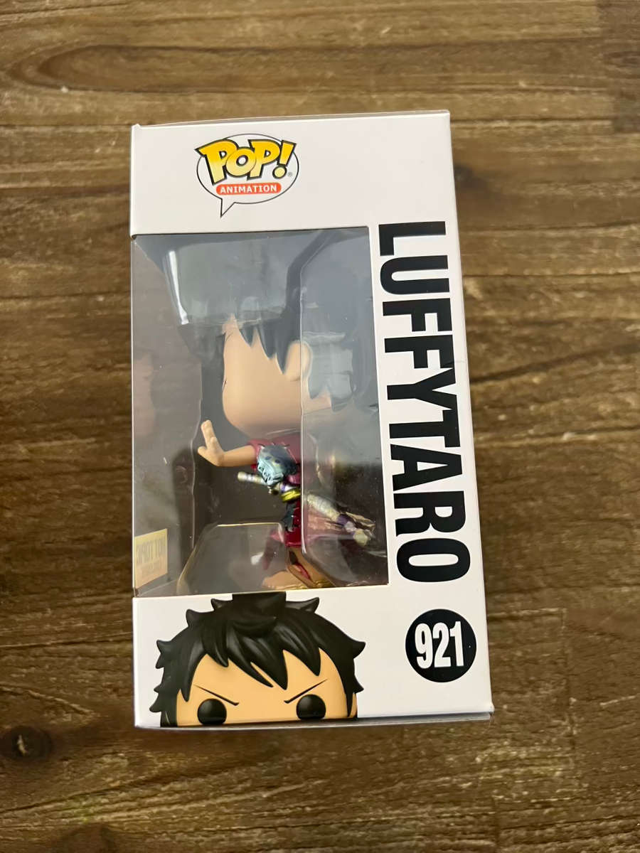LUFFYTARO!! ONE PIECE!! FUNKO POP!! HOT TOPIC EXCLUSIVE!!