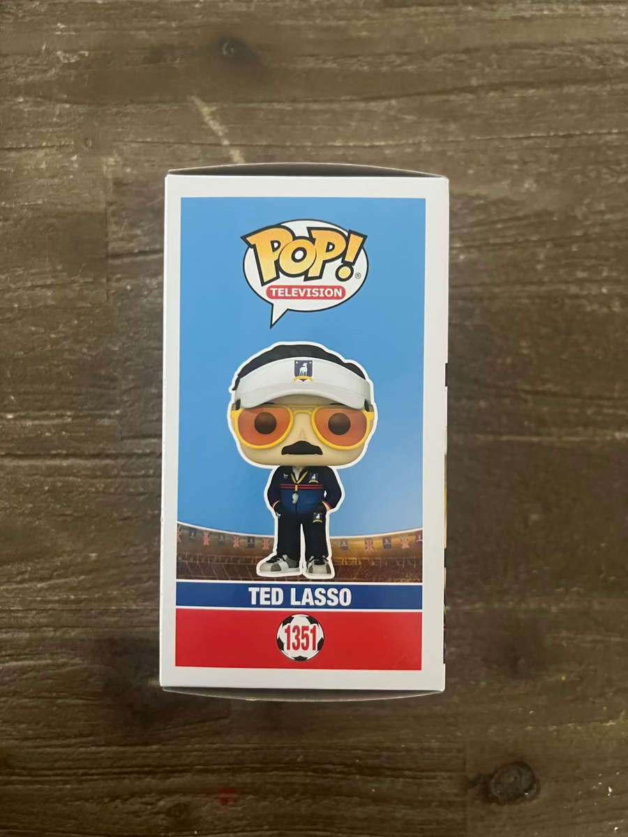 TED LASSO!!TED LASSO!! FUNKO POP!! CHASE!!