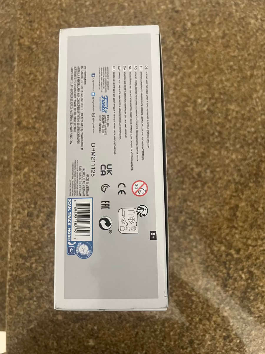 JIMI HENDRIX!!JIMI HENDRIX!!FUNKO POP!!WALMART EXCLUSIVE!!