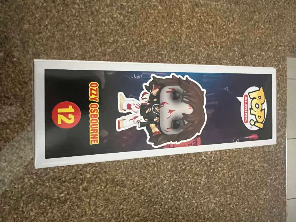 OZZI OSBOURNE!! OZZI!! FUNKO POP ALBUM!!