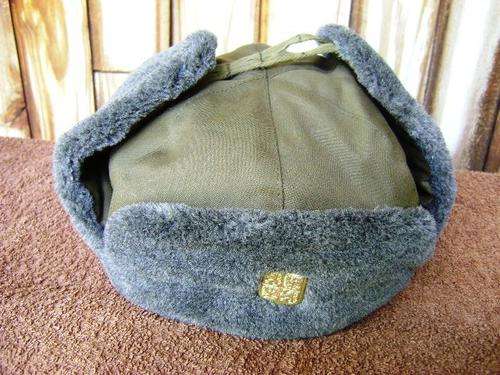 ORIGINAL CZECH ARMY MILITARY FUR CAP/HAT