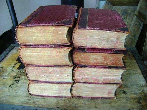 CIRCA 1900, 8 VOLUMES OF CHARLES DICKENS LONDON EDITION BOOKS